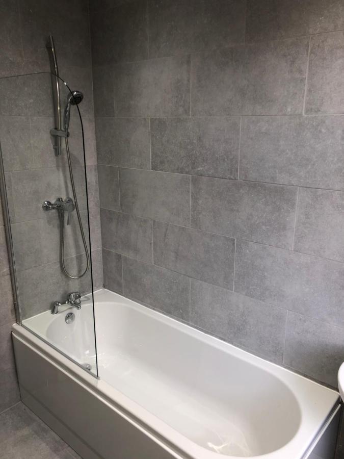 Modern,Spacious 2 Bed Apartment Preston  Dış mekan fotoğraf